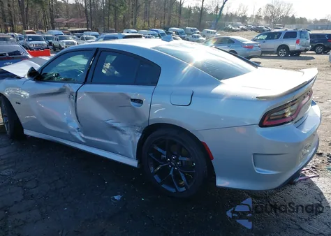 2023 Dodge Charger R/T z USA, uszkodzony, nr VIN 2C3CDXCT3PH536144